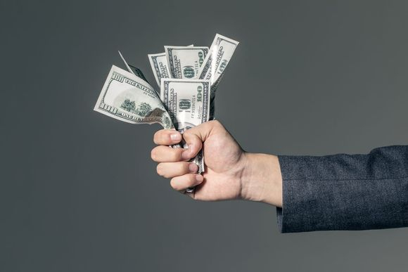 无锡讨债公司的收费标准是什么？是按回款比例还是固定收费？